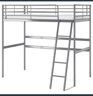Cama alta metálica Ikea 90x200