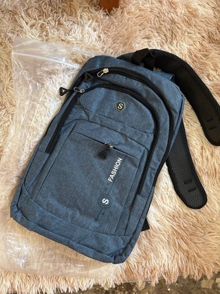 Mochila portátil multifuncional