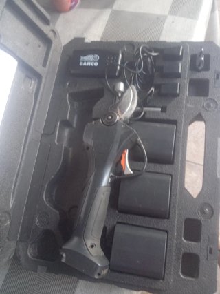 Tijeras de podar Bahco con baterías