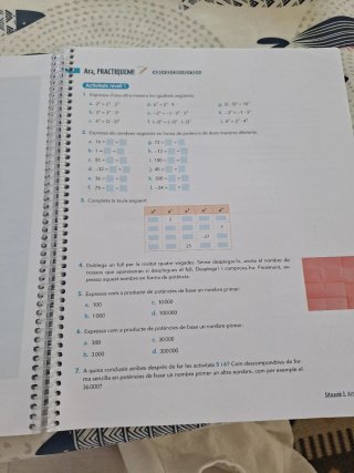 Situacions 2 Matemàtiques. Quadern d'aprenental...