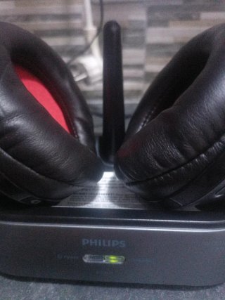 Auriculares Inalámbricos Philips SHC8535