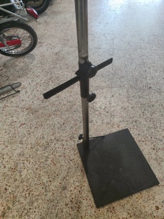 Potro de trabajo para bicicleta