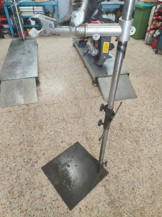 Potro de trabajo para bicicleta