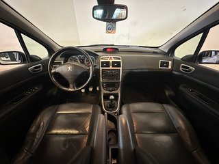 PEUGEOT 307 2.0 HDi 136 XS