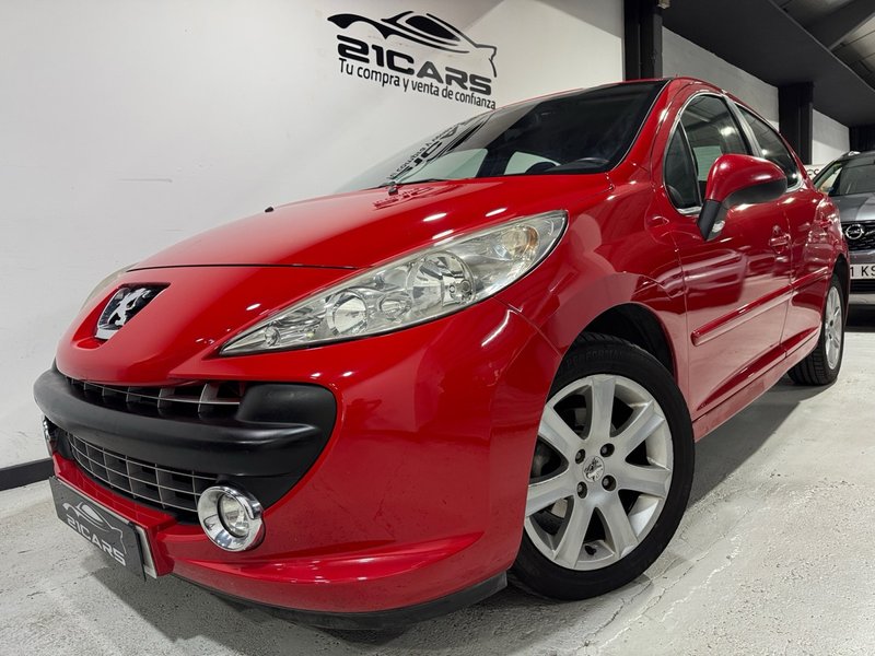 Peugeot 207 1.6HDi 90 - foto 1