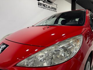 Peugeot 207 1.6HDi 90