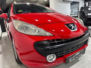 Peugeot 207 1.6HDi 90