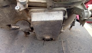 Faro delantero xenón izquierdo Mercedes benz  w208