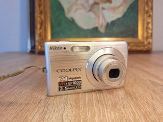 Nikon Coolpix S200 - Cámara digital de 7,1 MP