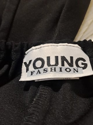 Vestido Negro YOUNG