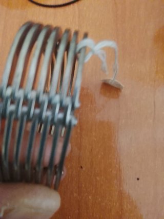 antigua pulsera  de metal plateado
