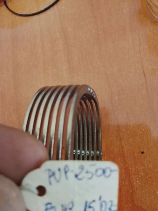 antigua pulsera  de metal plateado