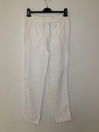 Pantaloni in lino bianchi