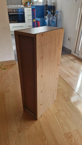Estantería botellero de madera
