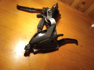 Manetas Shimano Freno y Cambio