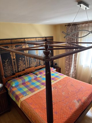 Cama Balinesa Madera y Tela