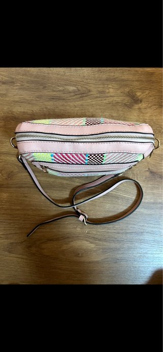 Lote de 2 bolsos de hombro + monedero de regalo.