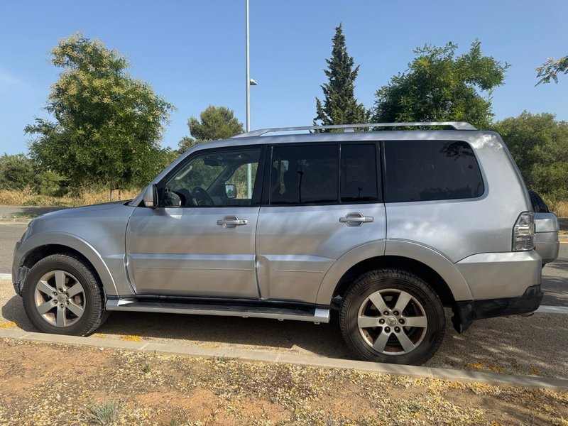 Mitsubishi Montero 2007 - foto 1