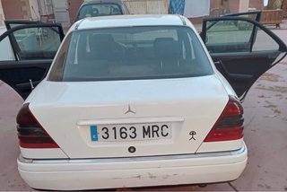 Mercedes-Benz C250d turbo 1996