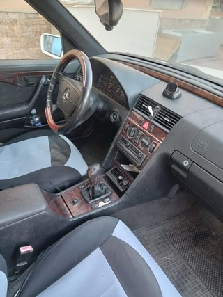 Mercedes-Benz C250d turbo 1996