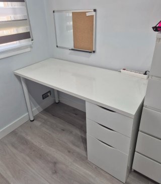 Escritorio blanco 3 cajones