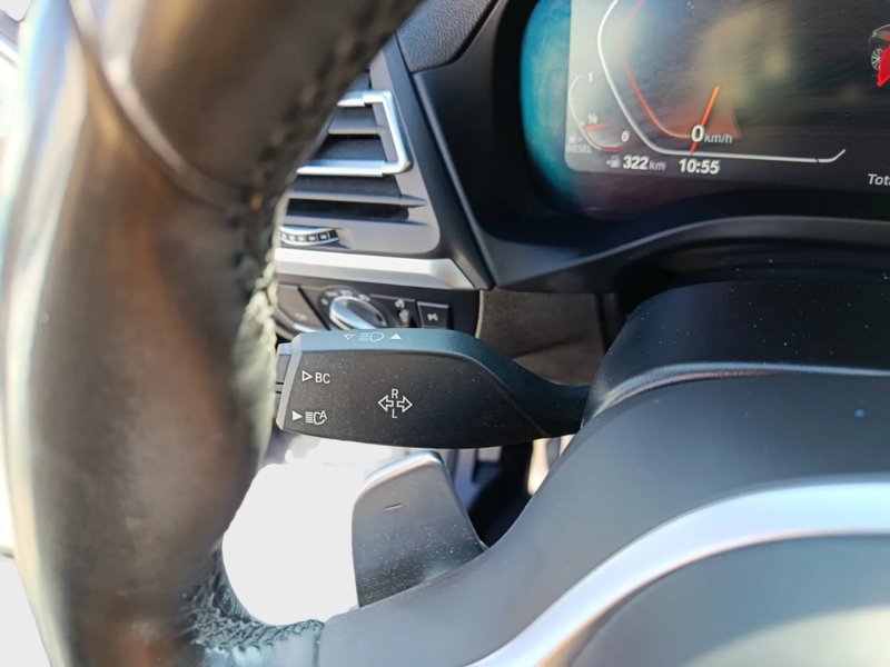 BMW X4 2021, foto 33
