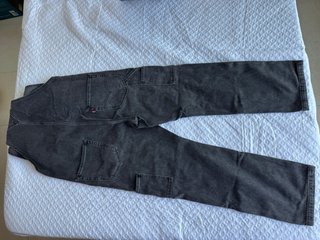 Mono Levi's Gris Hombre Nuevo