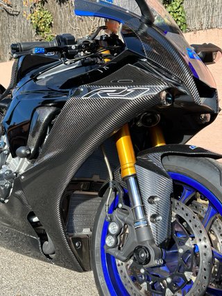Yamaha R1 60th Aniversario