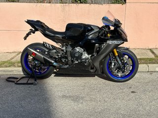 Yamaha R1 60th Aniversario