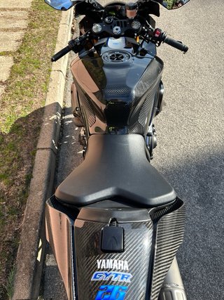 Yamaha R1 60th Aniversario