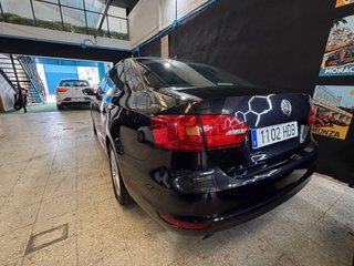 Volkswagen Jetta 2011