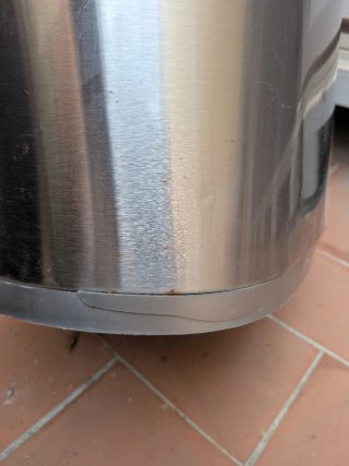 Cubo de basura plateado