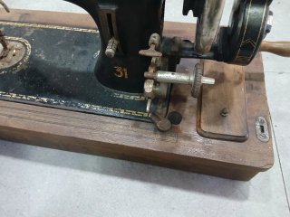 Máquina de coser Pfaff antigua