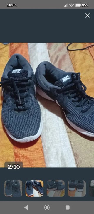 Nike Tanjun Talla 36.5. Nike Revolution 39.