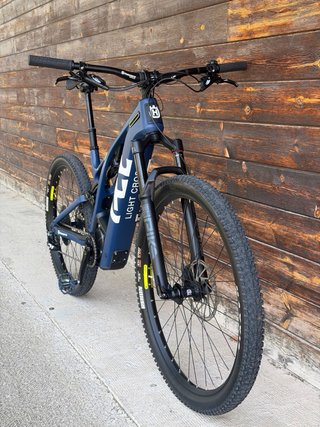 Ebike- Husqvarna Light Cross LC6 de CARBONO.