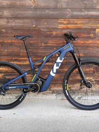Ebike- Husqvarna Light Cross LC6 de CARBONO.
