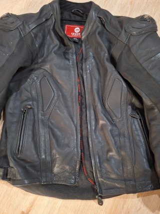 Conjunto Armure Moto: Pantalón y Chaqueta