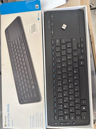 Microsoft All-in-One Media Keyboard