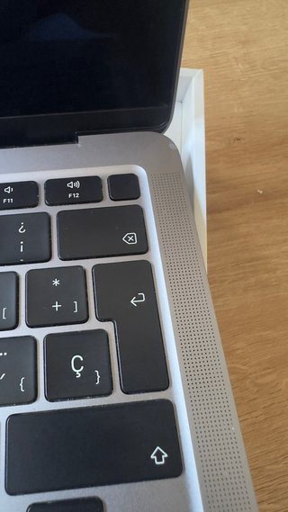 MacBook Air 13” M1 16GB RAM 512GB