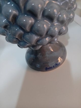Pigna ceramica grigia cm 18