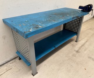 Banco de trabajo taller azul