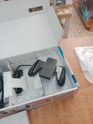 CONSOLA NINTENDO SWITCH 2020 CON ACCESSORI