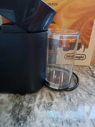 Cafetera Nespresso DeLonghi Negra