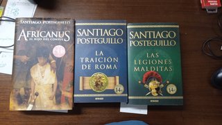 Trilogía Africanus