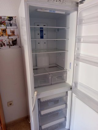 Frigorífico Indesit 187x60