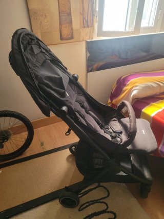 Cochecito de bebé Joie plegable
