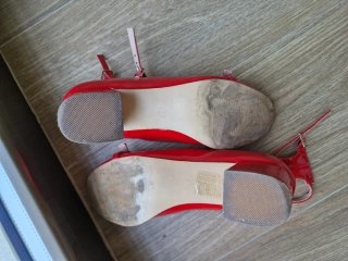 Zapatos rojos charol tacón