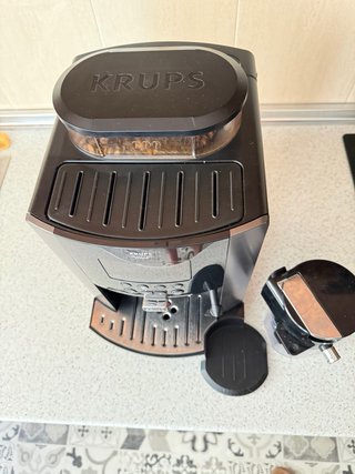 Cafetera Krups Quattro Force