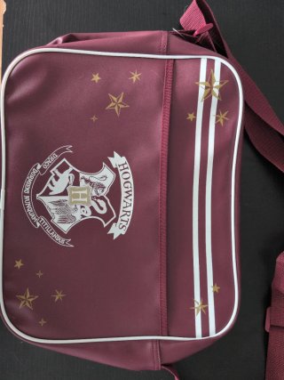 Mochila Hogwarts Escudo y Estrellas