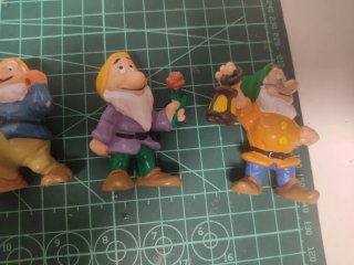 Lote Figuras Disney Blancanieves y 7 Enanitos